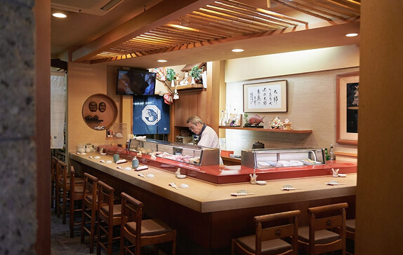 Nigiri sushi in a fishing village in Toyama